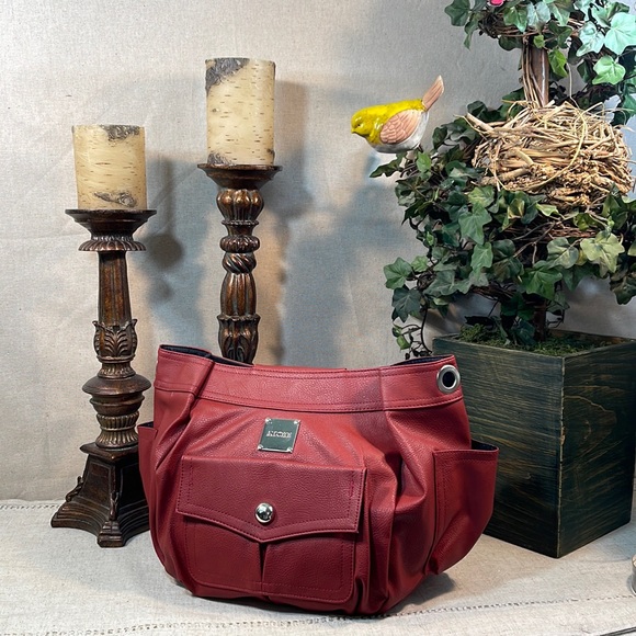 MICHE Burnt Burgundy Clutch Bag - NWOT - Picture 1 of 14